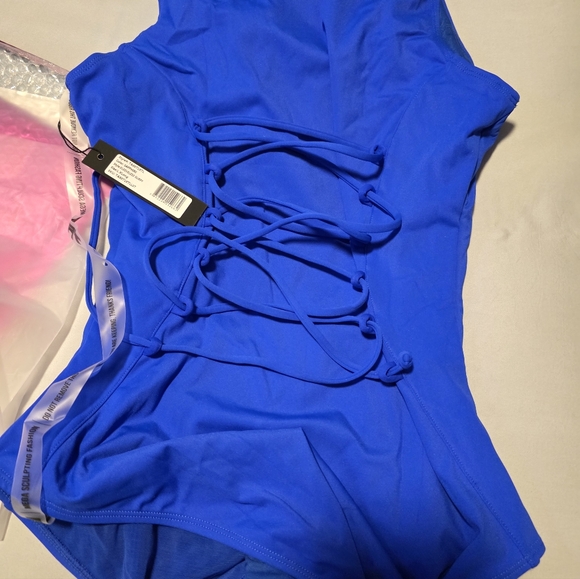 TA3  Waist Cinching SWIMSUIT - Picture 10 of 12